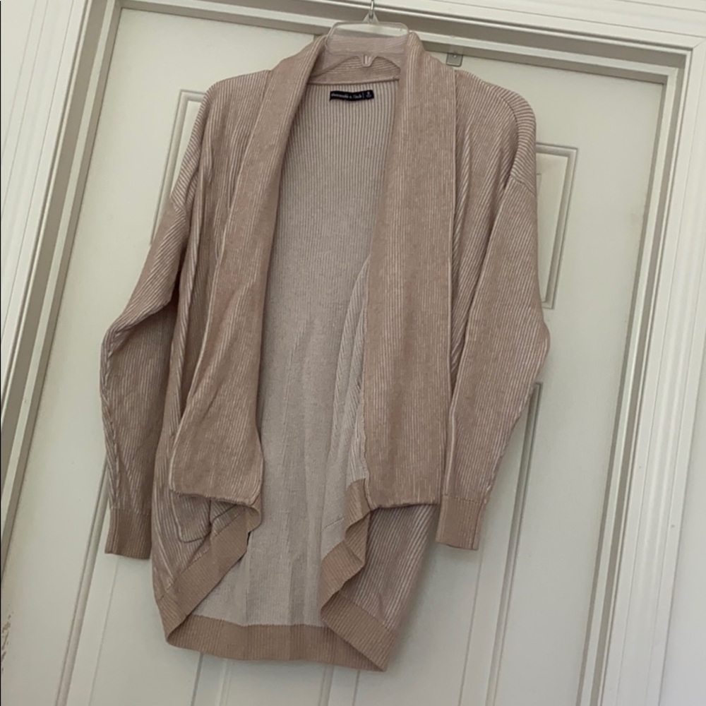 Abercrombie and Fitch cardigan